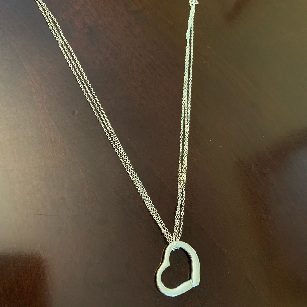 Triple Strand Aero 1987 Silver Heart Necklace